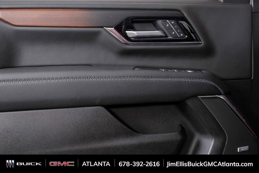 New 2026 GMC Yukon Denali w/ Denali Reserve Package image 6