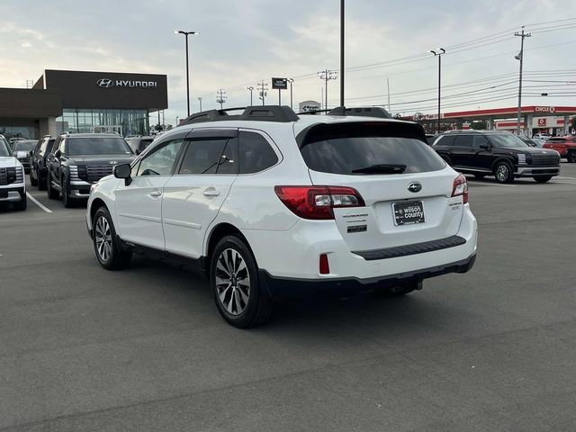 Used 2017 Subaru Outback 2.5i Limited AWD/4WD image 7