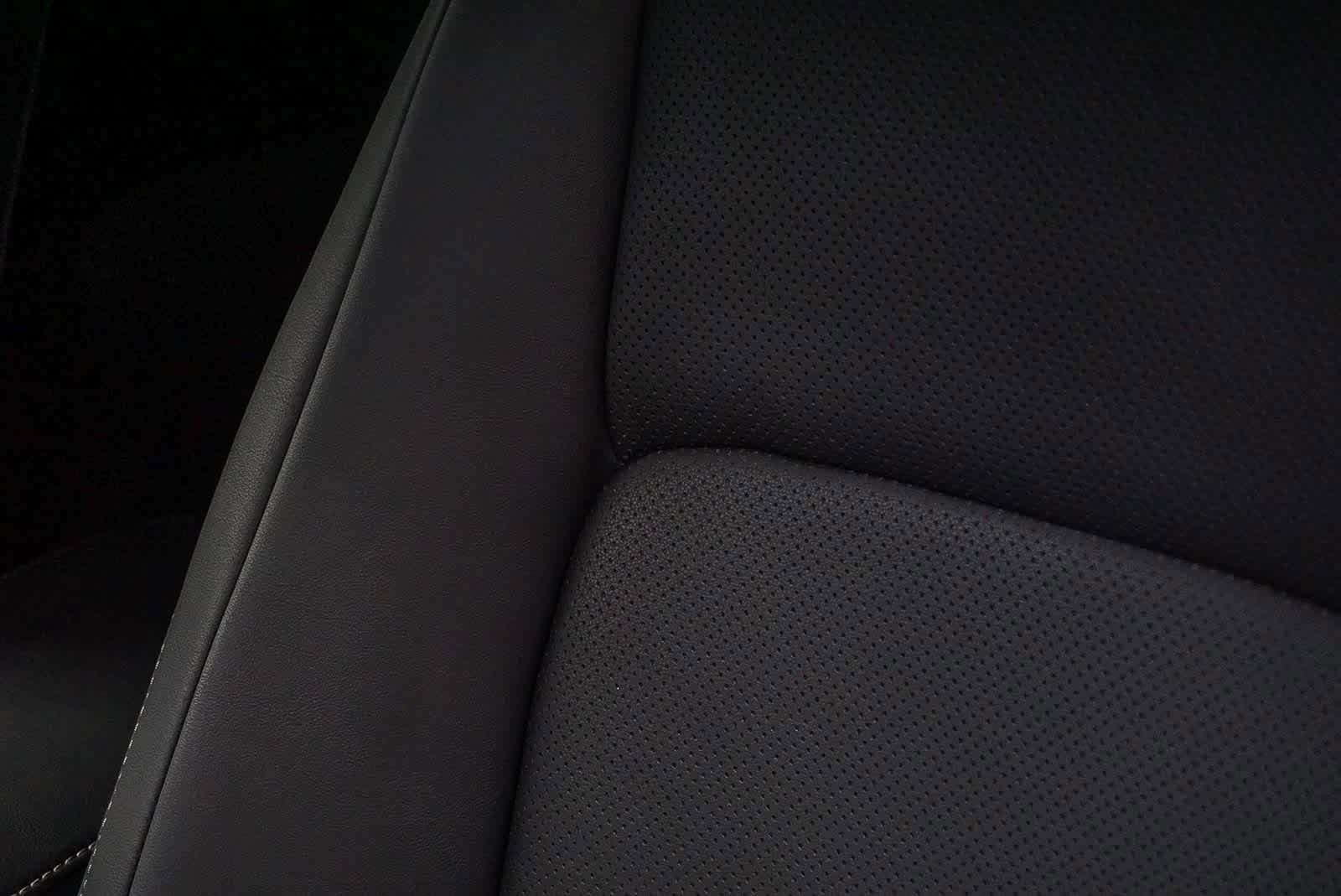 Certified 2025 Lexus IS 300 F Sport RWD image 25