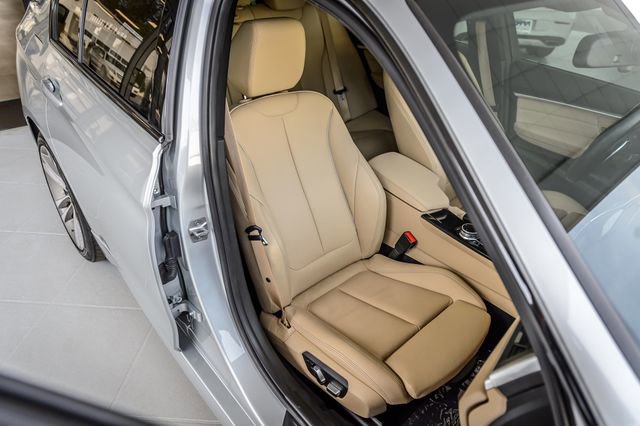 Used 2017 BMW 340i xDrive Sedan image 47