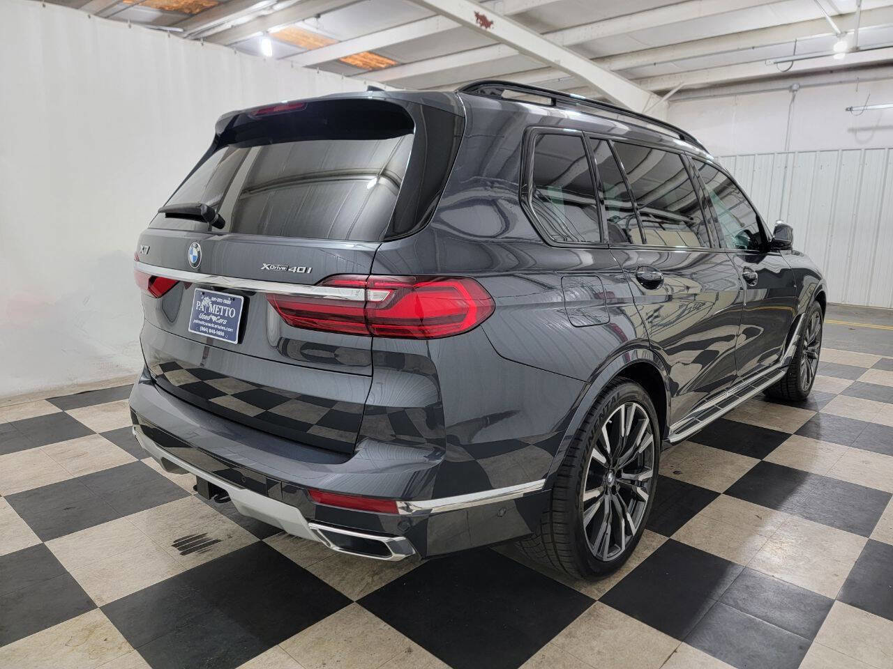 Used 2021 BMW X7 xDrive40i w/ Executive Package AWD/4WD image 6