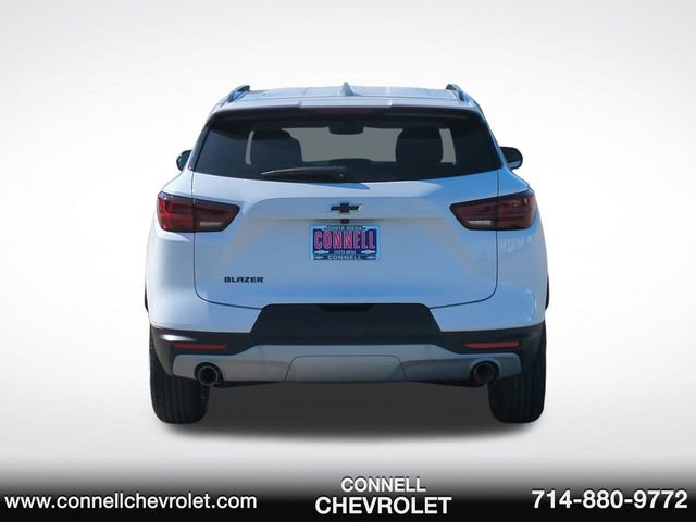 New 2025 Chevrolet Blazer LT w/ Midnight/Sport Edition image 6
