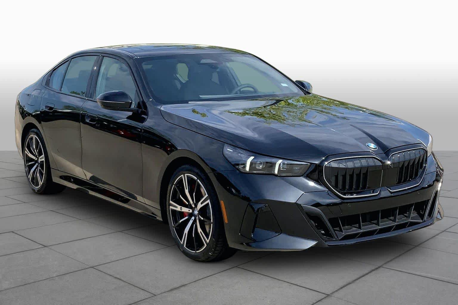 New 2027 BMW 540i xDrive w/ M Sport Package AWD/4WD image 2