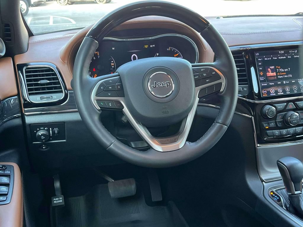 Used 2020 Jeep Grand Cherokee Overland AWD/4WD image 12