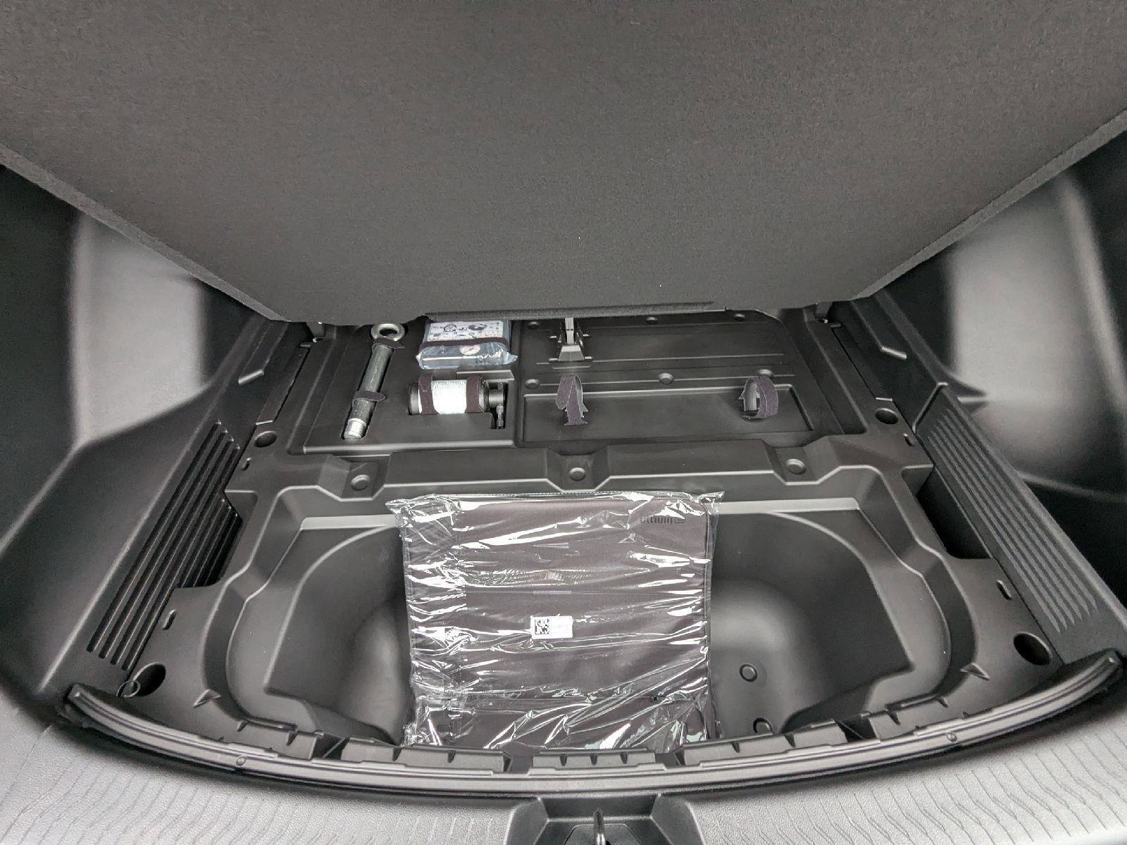 New 2026 Chevrolet Equinox EV LT image 54