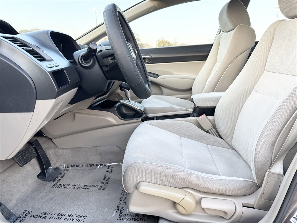 Used 2010 Honda Civic LX image 29