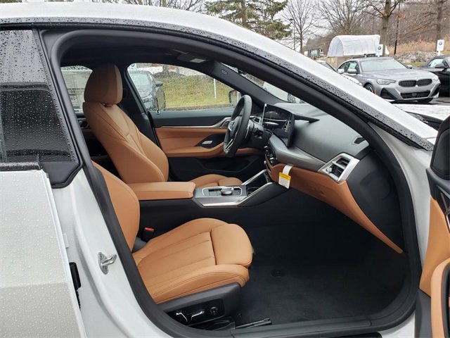 New 2026 BMW 430i xDrive w/ M Sport Package image 17