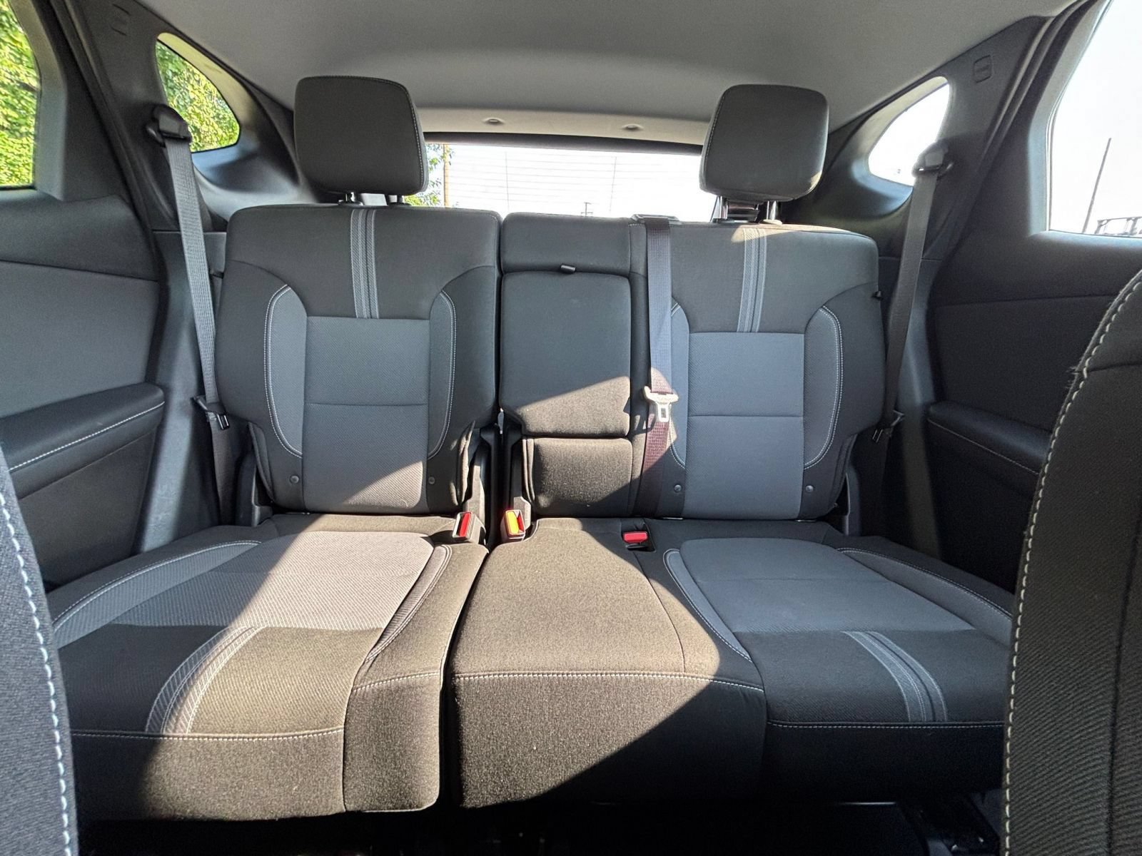 Used 2025 Chevrolet Blazer LT FWD image 34