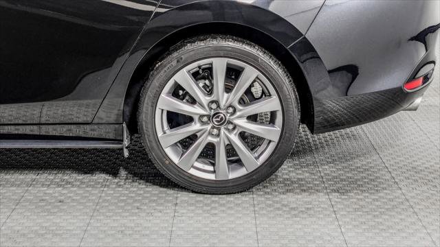 Used 2022 MAZDA MAZDA3 s image 37