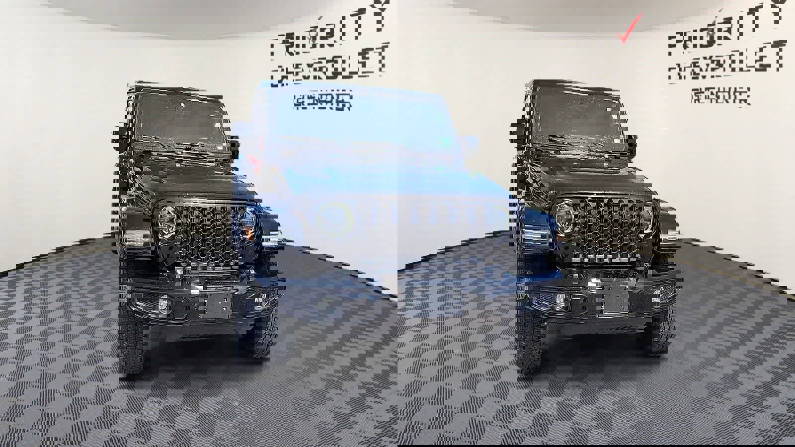 Used 2023 Jeep Gladiator Overland image 3