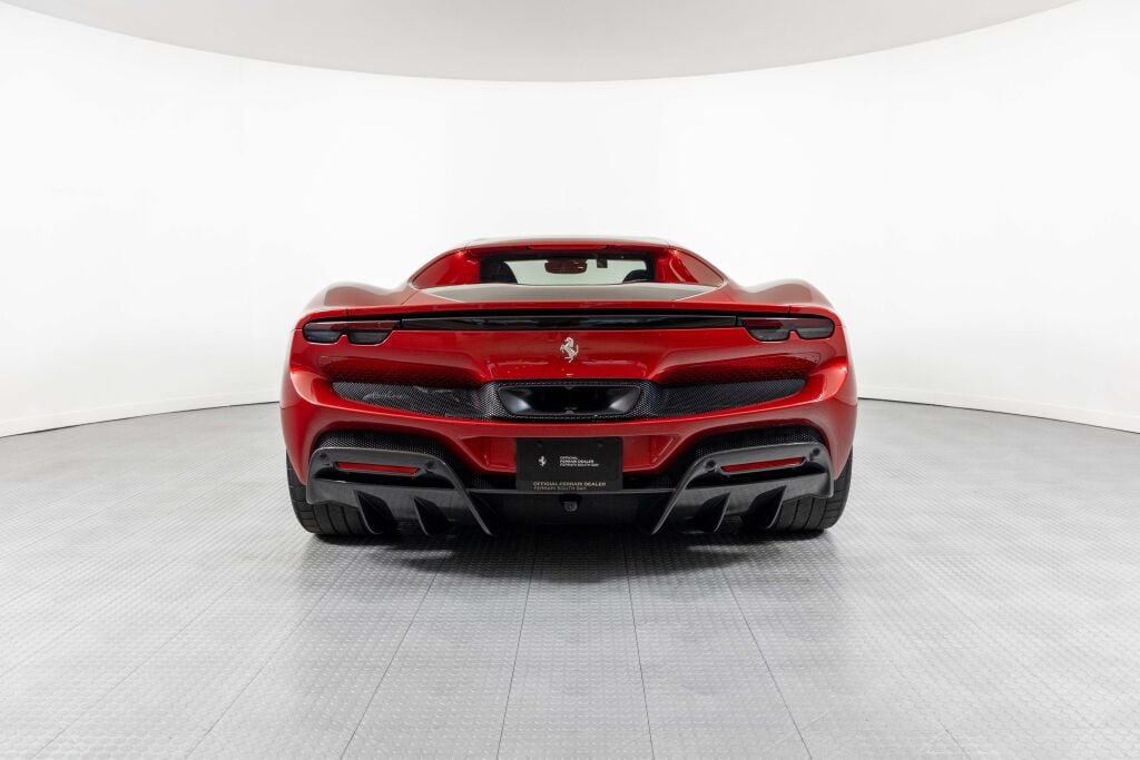 Used 2023 Ferrari 296 GTB RWD image 7