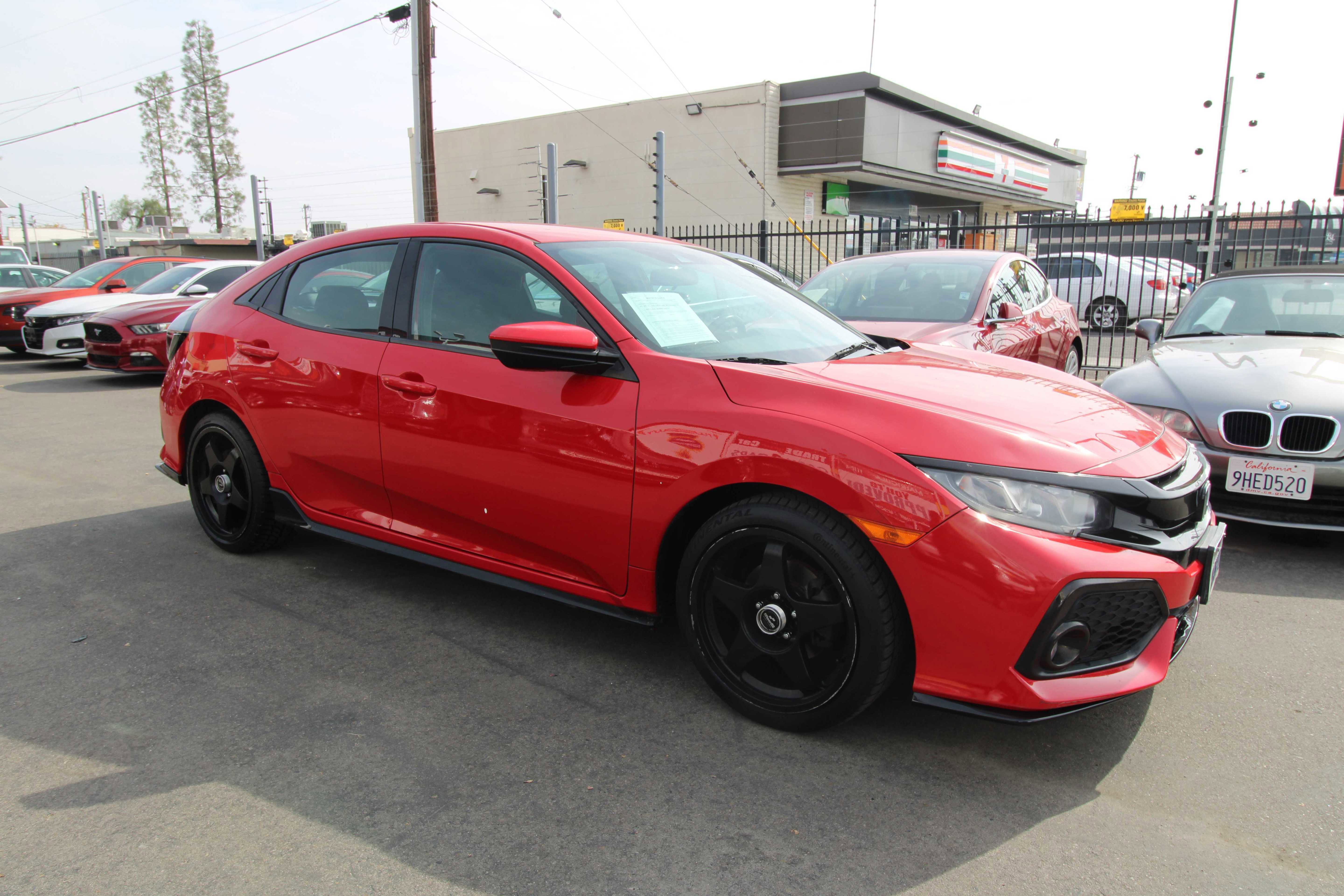 Used 2019 Honda Civic Sport image 6