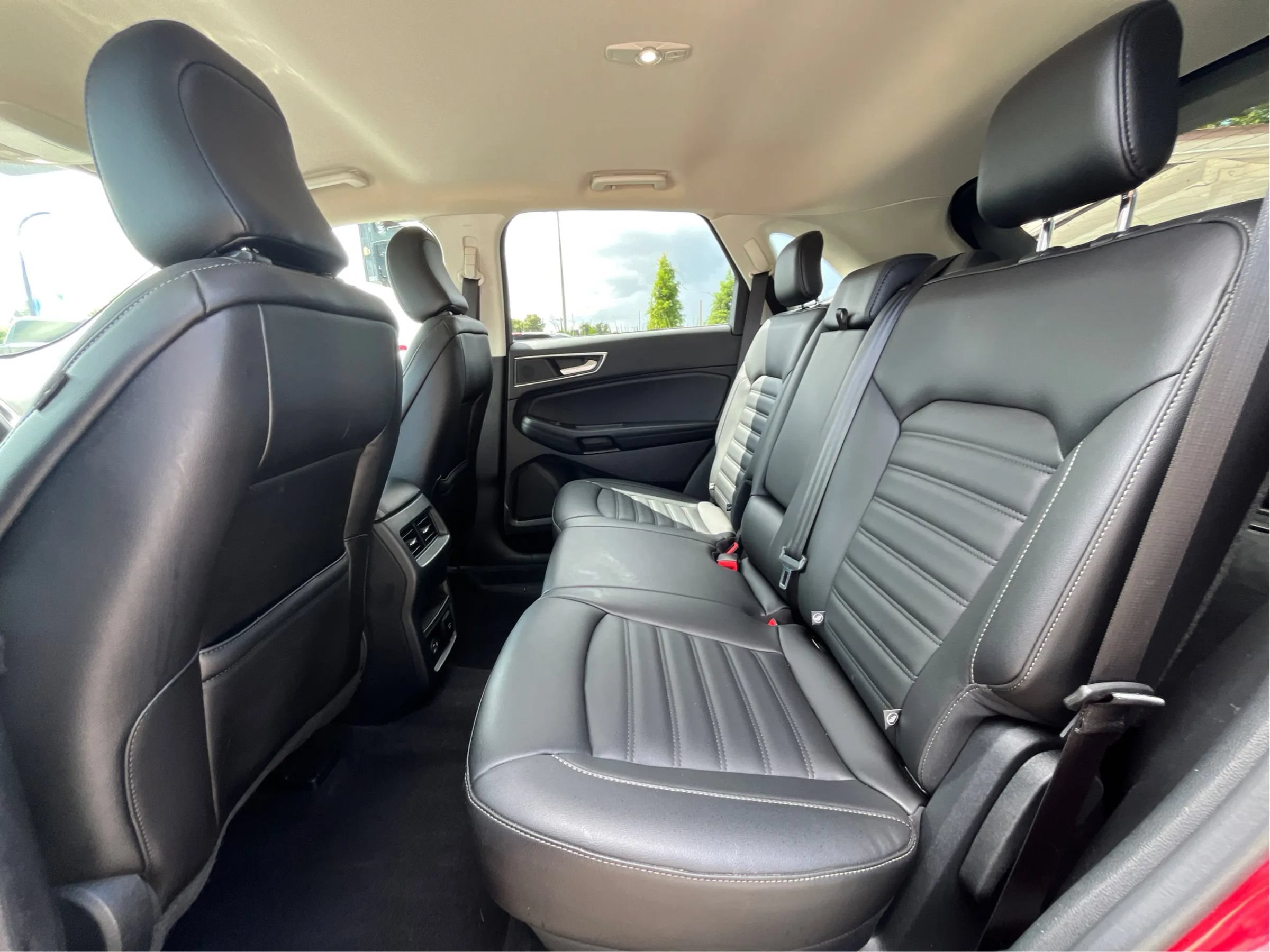 Used 2021 Ford Edge SEL w/ Convenience Package AWD/4WD image 13