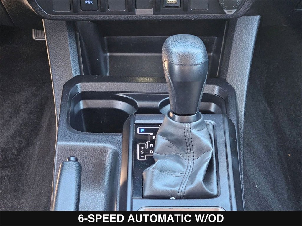 Used 2022 Toyota Tacoma SR image 21