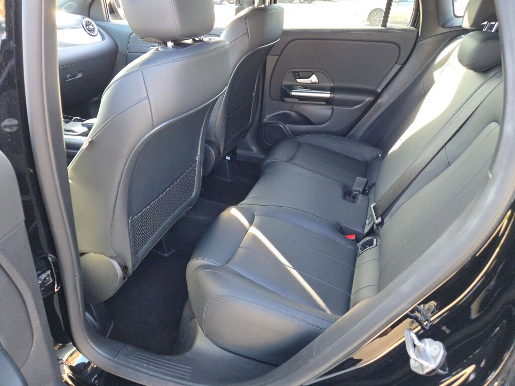 Used 2022 Mercedes-Benz GLA 250 image 18