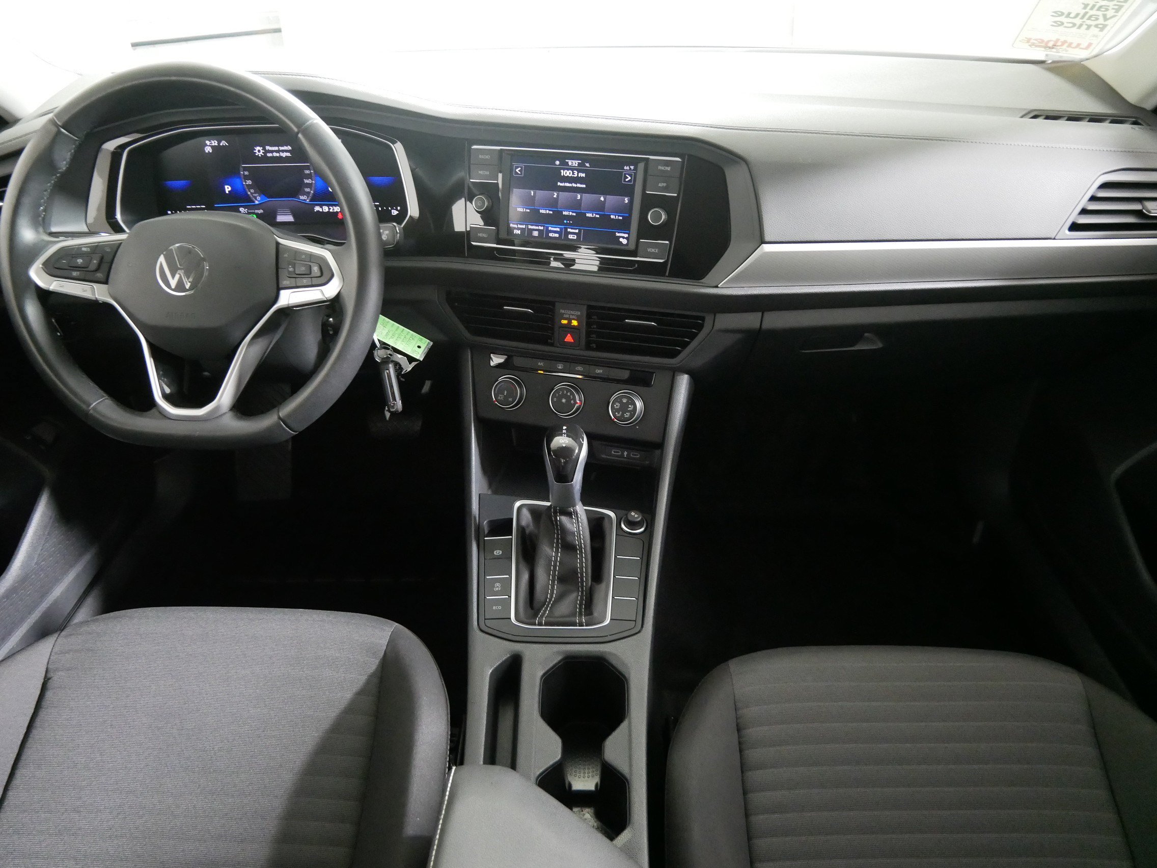 Used 2024 Volkswagen Jetta S FWD image 10