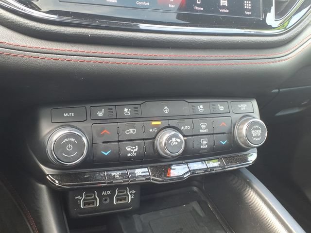Certified 2023 Dodge Durango R/T AWD/4WD image 13