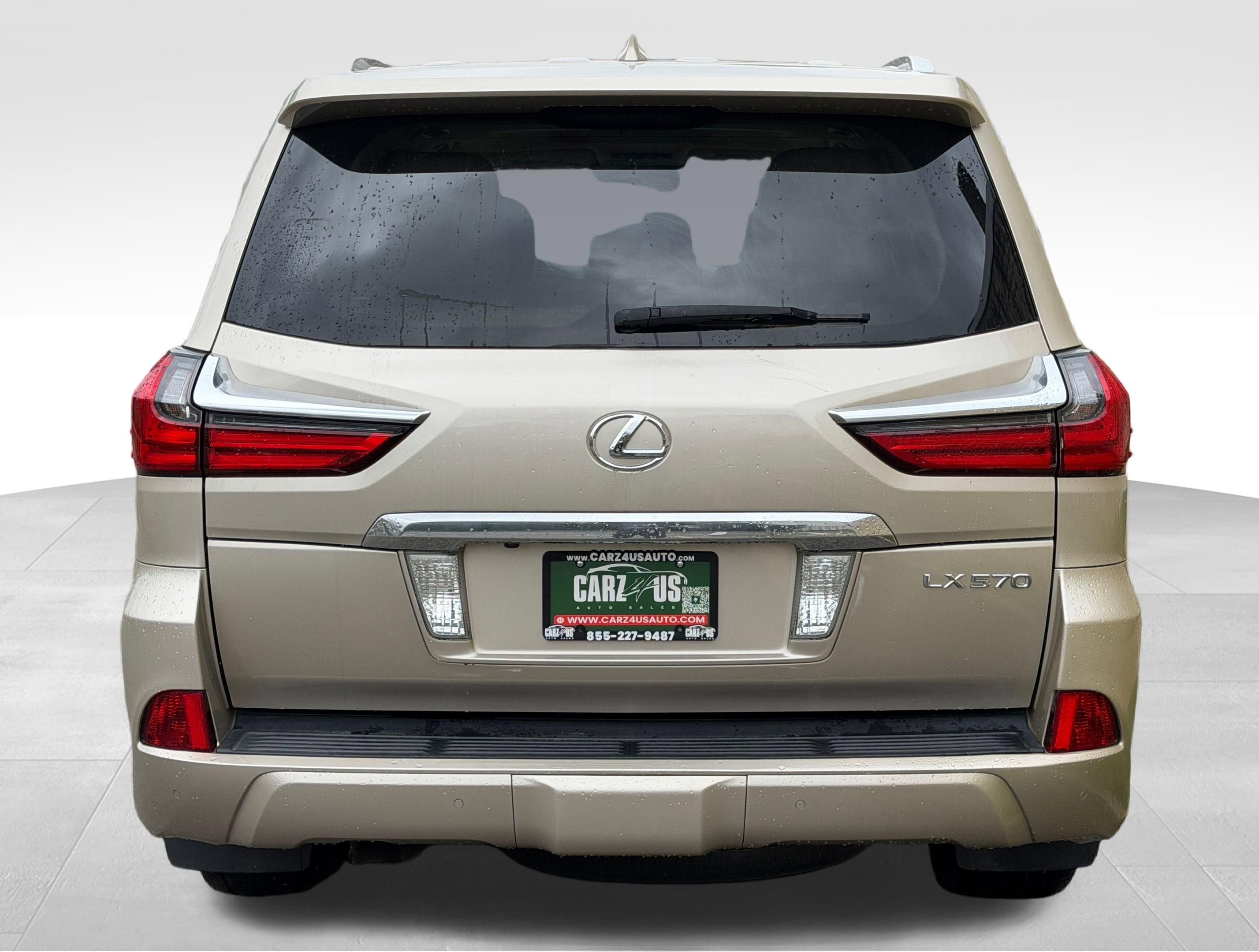 Used 2017 Lexus LX 570 4WD w/ Luxury Package image 8