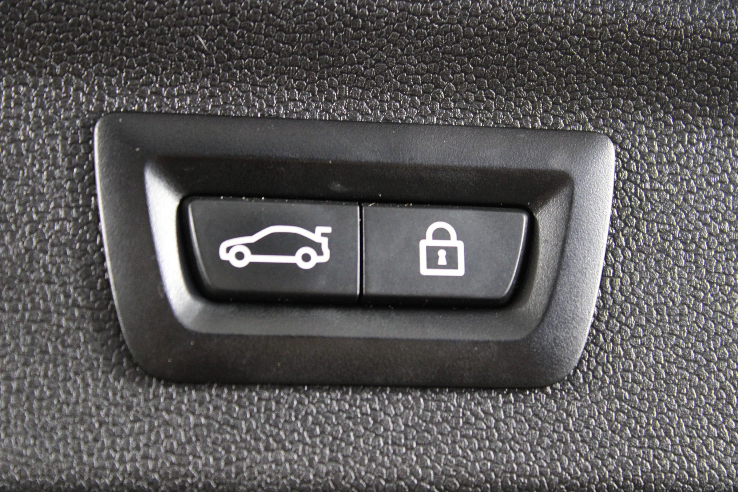 Used 2020 MINI Cooper Countryman John Cooper Works image 29