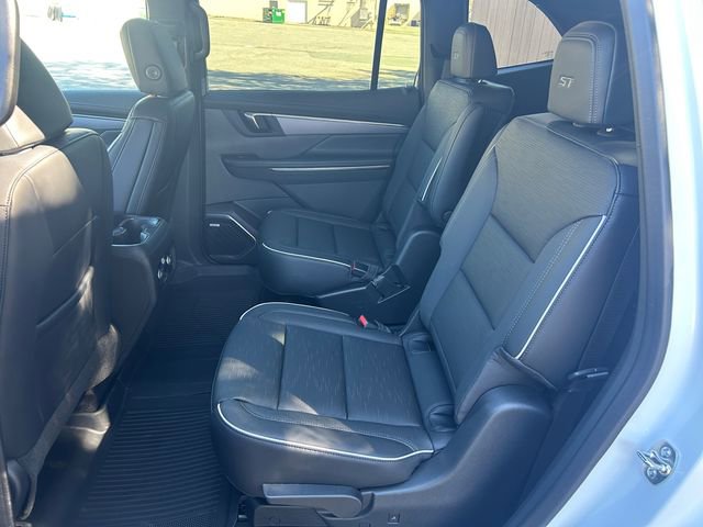 New 2026 Buick Enclave Sport Touring w/ Power Package image 16