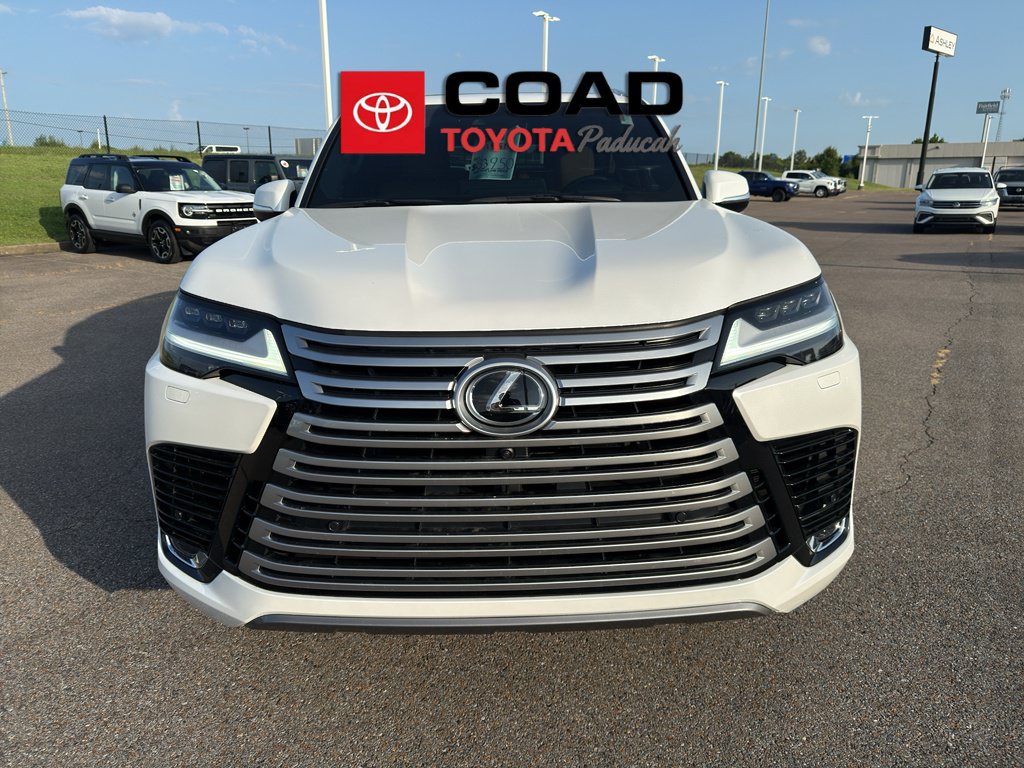 Used 2024 Lexus LX 600 4WD w/ Luxury Package image 8