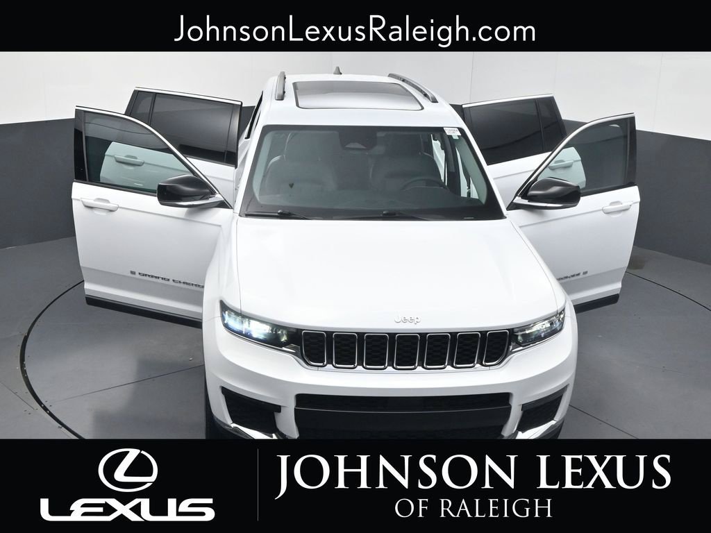 Used 2024 Jeep Grand Cherokee L Limited AWD/4WD image 34