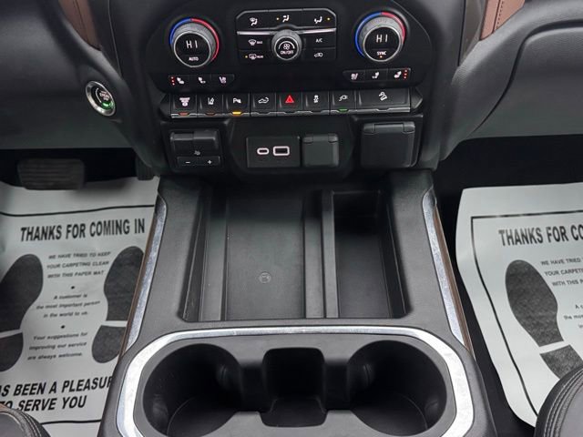 Used 2023 Chevrolet Silverado 3500 High Country w/ Z71 Off-Road Package image 17