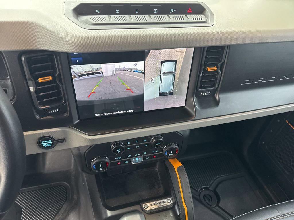 Used 2022 Ford Bronco Badlands image 19