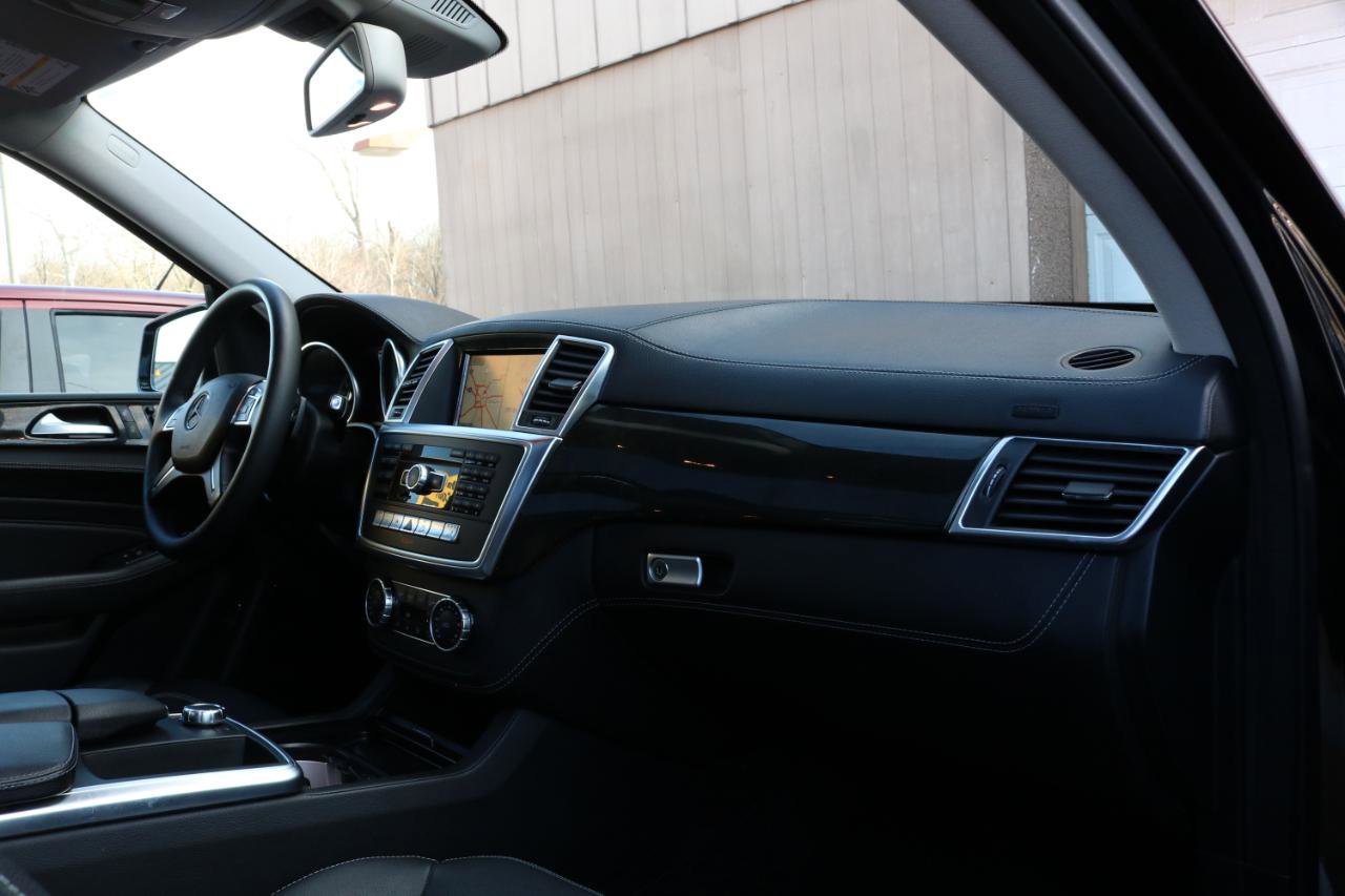 Used 2015 Mercedes-Benz ML 400 4MATIC image 46