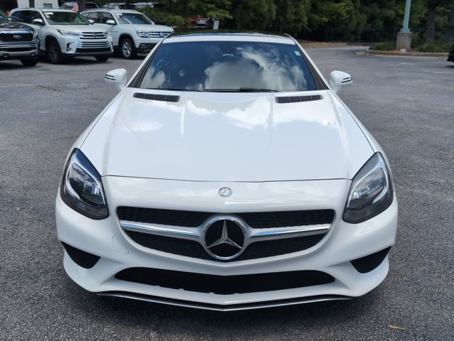 Used 2017 Mercedes-Benz SLC 300 image 2