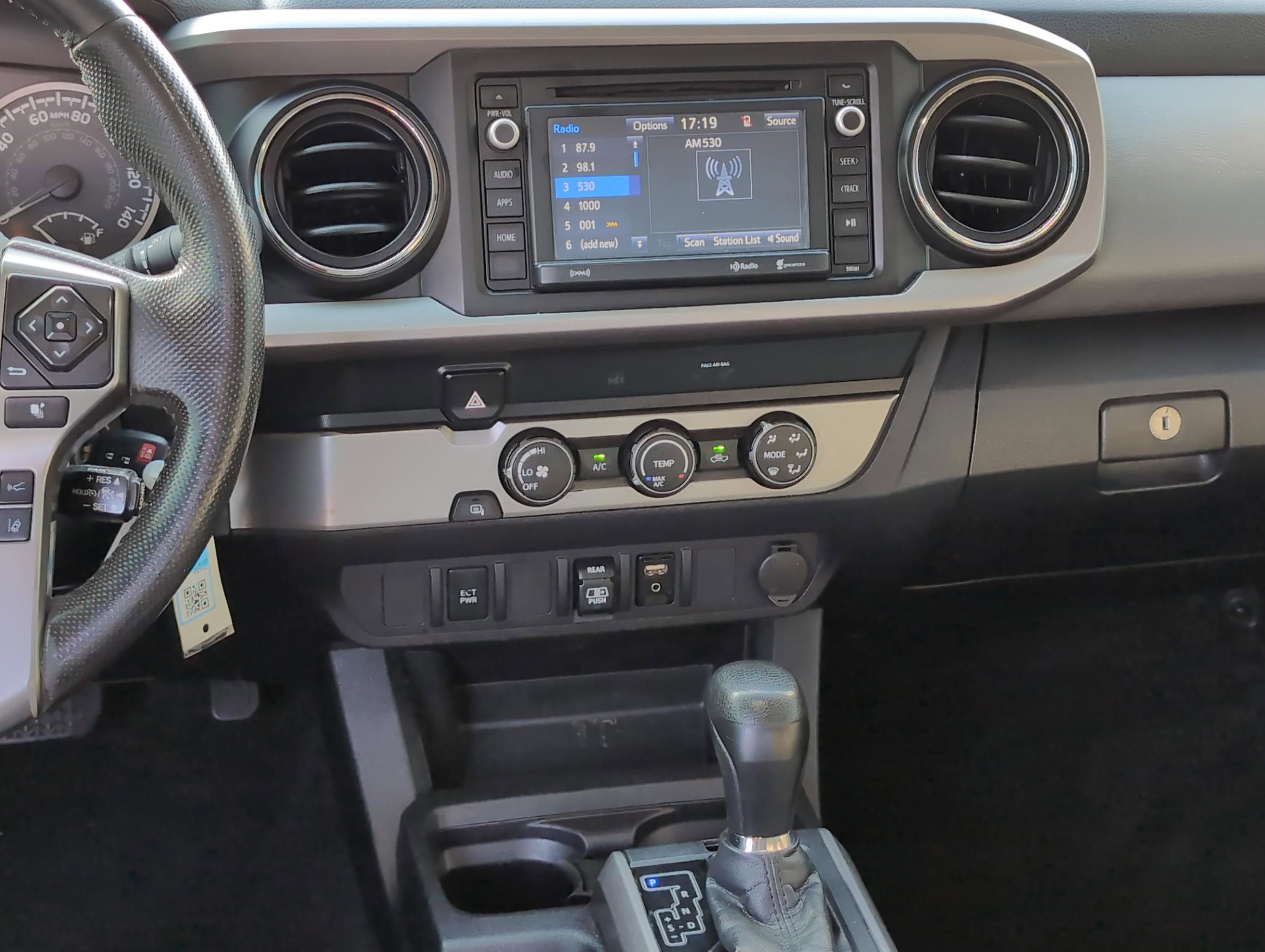 Used 2019 Toyota Tacoma SR5 image 20