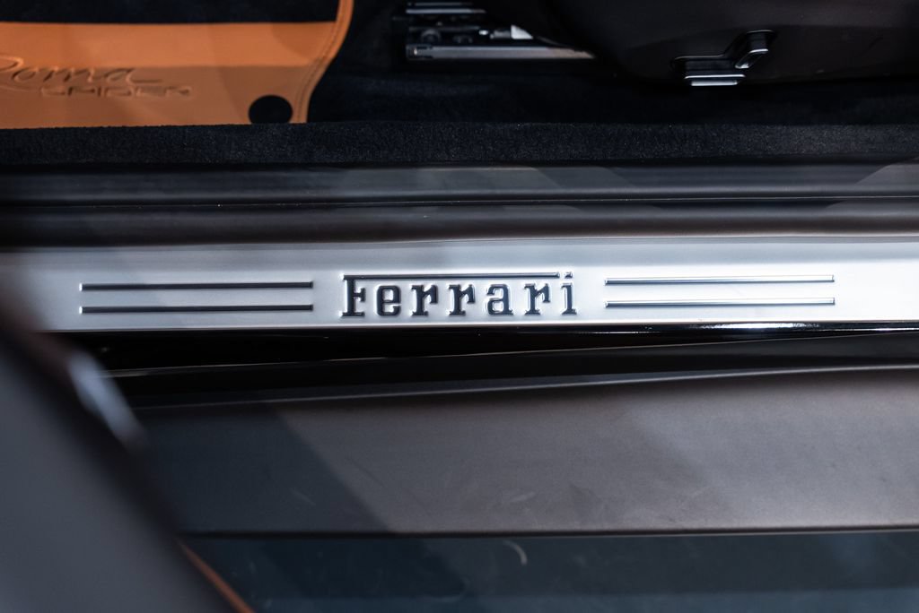 Used 2026 Ferrari Roma Spider RWD image 25