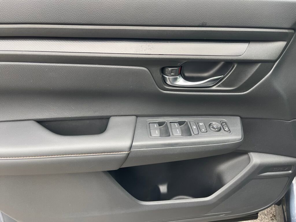 Certified 2024 Honda CR-V Sport image 8