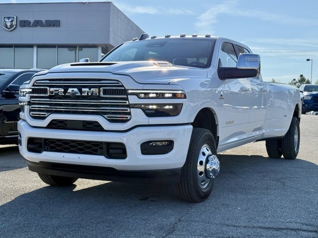 New 2026 RAM 3500 Laramie w/ Max Tow Package image 2