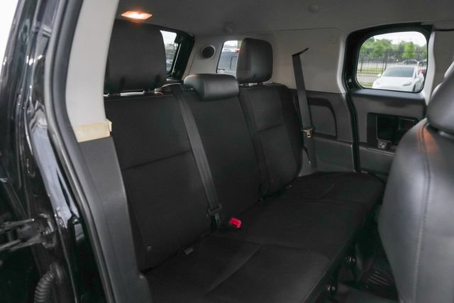 Used 2014 Toyota FJ Cruiser 4WD w/ Upgrade Package image 33