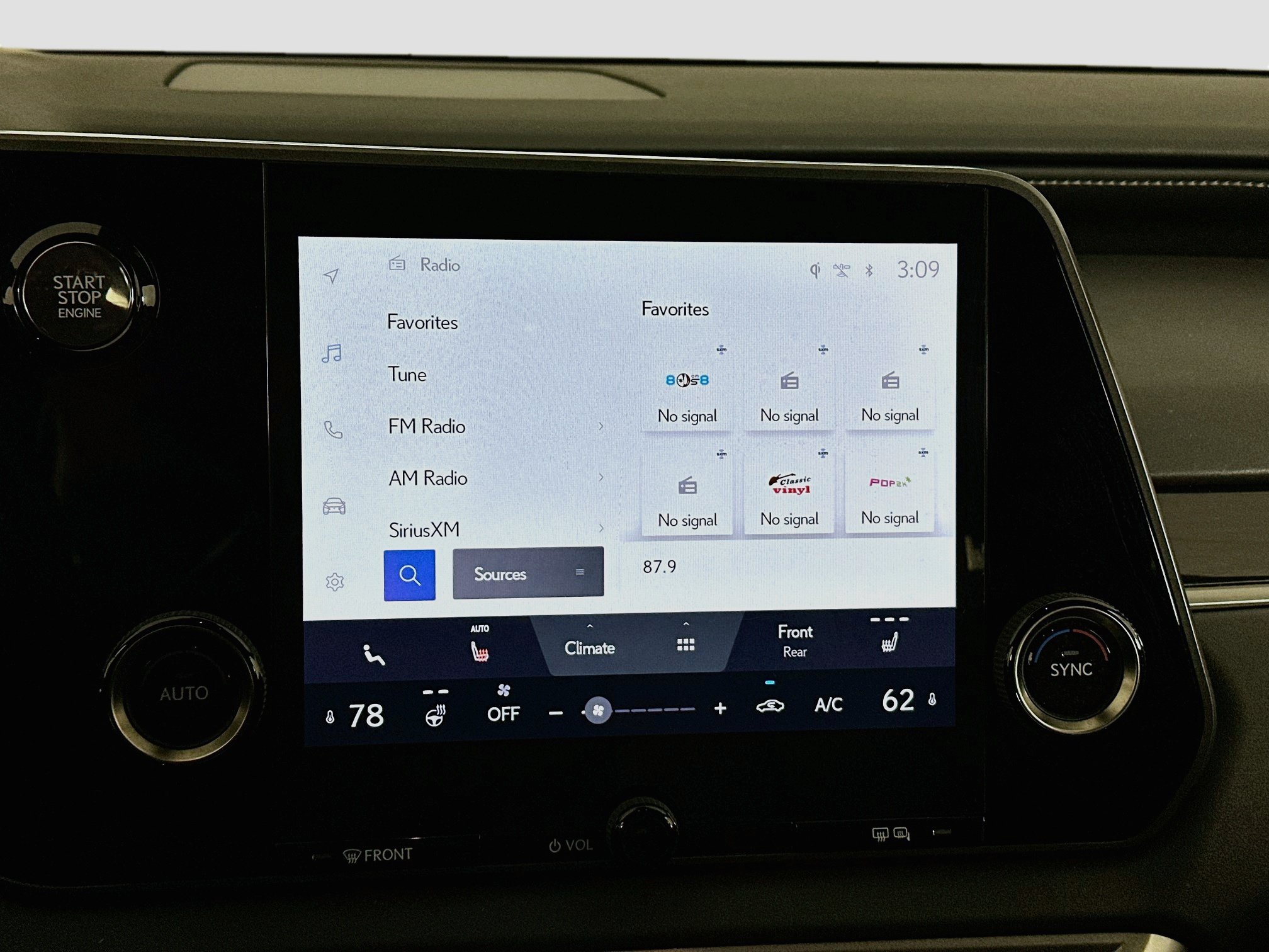 Used 2024 Lexus RX 350 FWD w/ Technology Package image 21