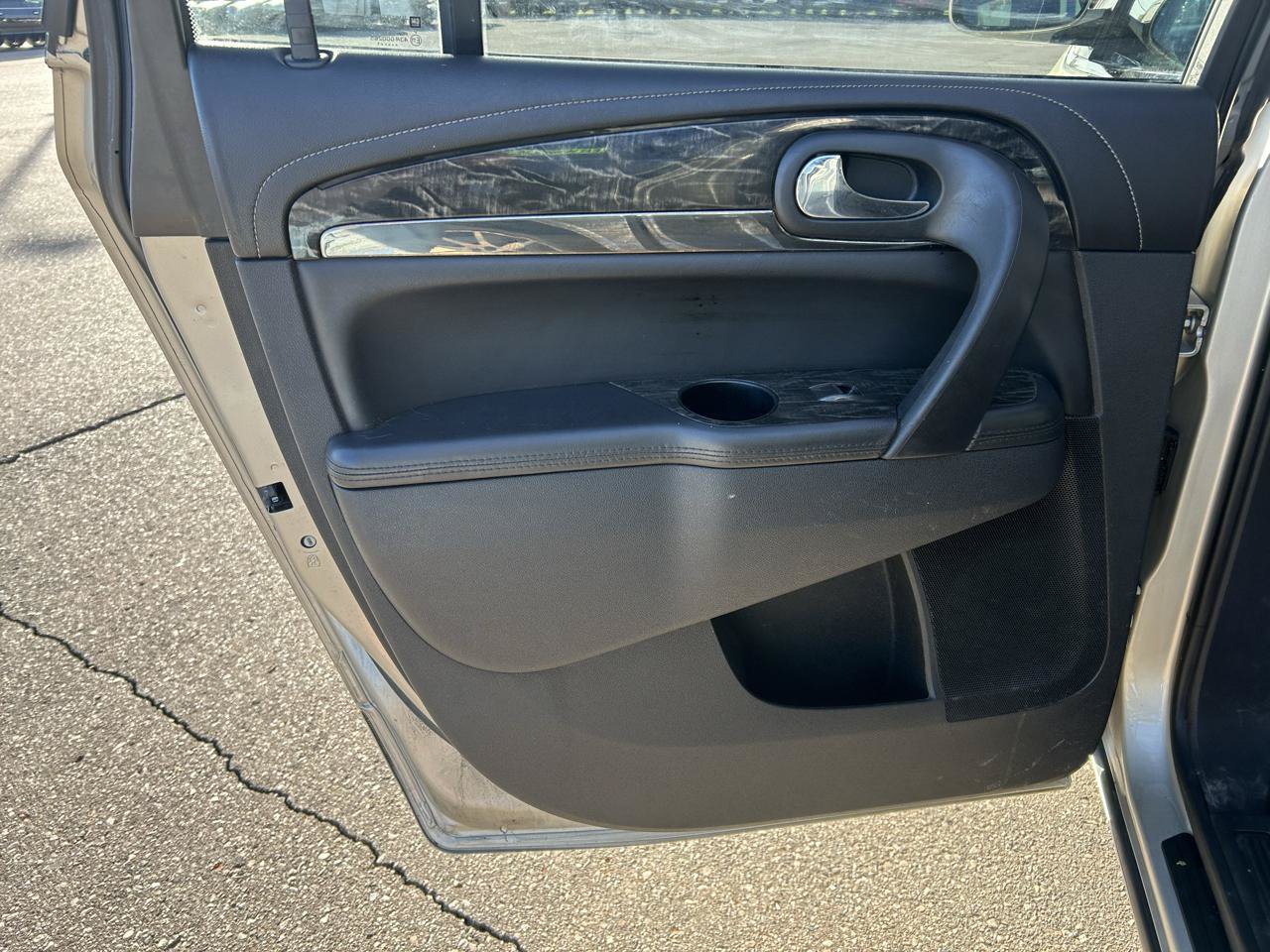 Used 2013 Buick Enclave Leather FWD image 14