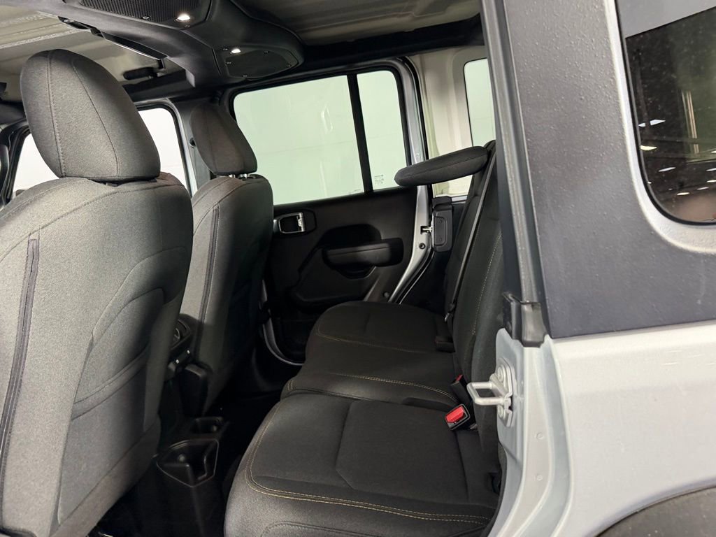 Used 2024 Jeep Wrangler Sport S image 22