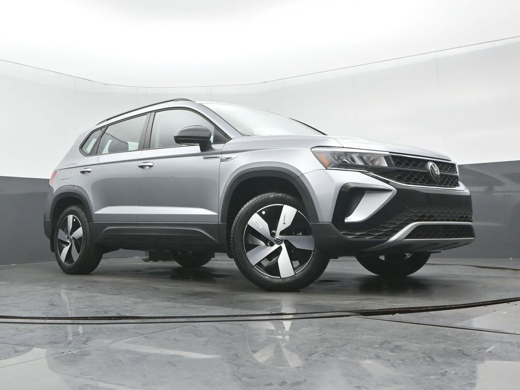 Used 2024 Volkswagen Taos S image 27