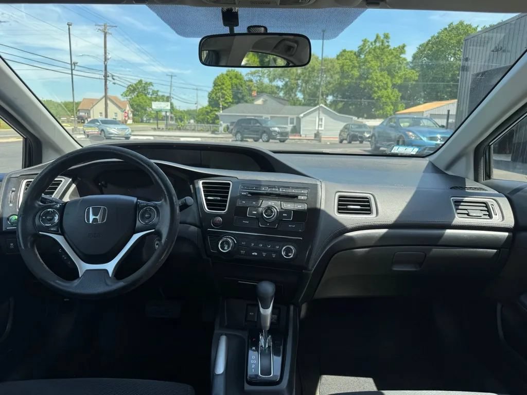 Used 2013 Honda Civic LX image 9