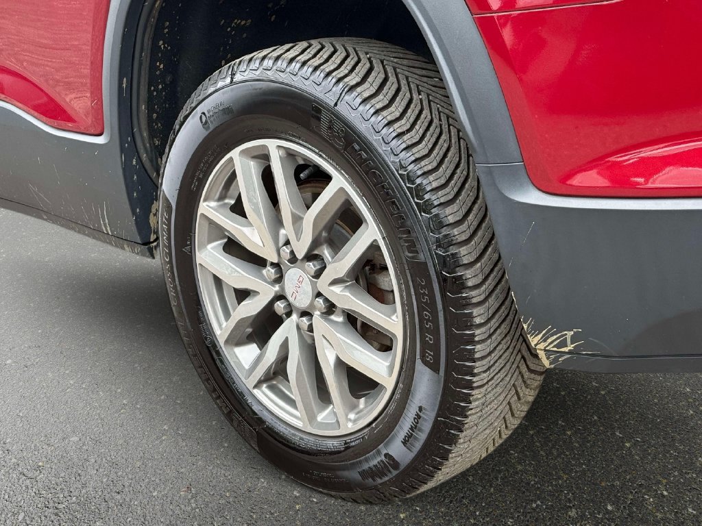 Used 2019 GMC Acadia SLE AWD/4WD image 12