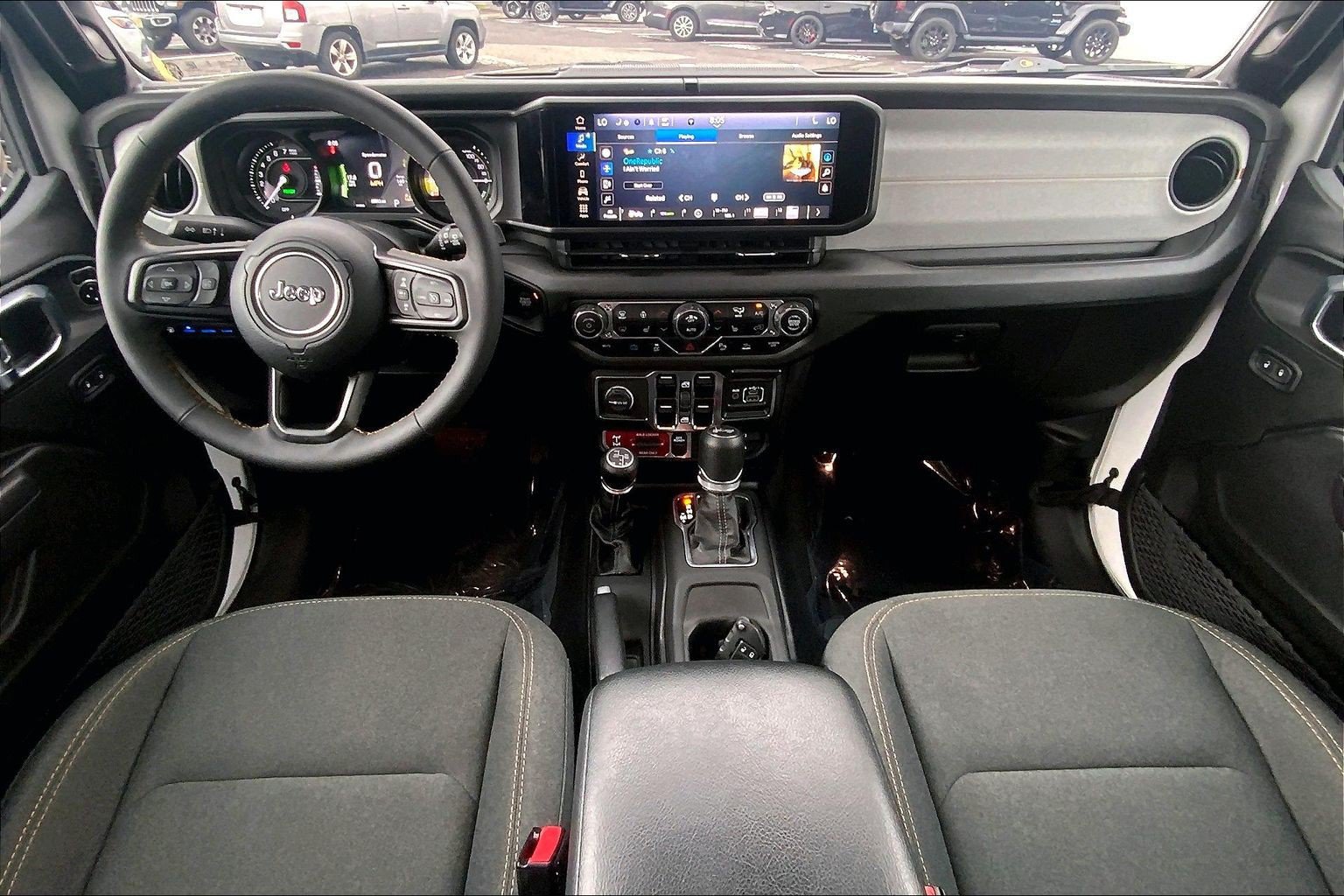 Certified 2024 Jeep Wrangler Unlimited AWD/4WD image 15