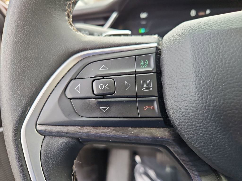 Used 2024 Jeep Grand Cherokee Limited 4xe image 11