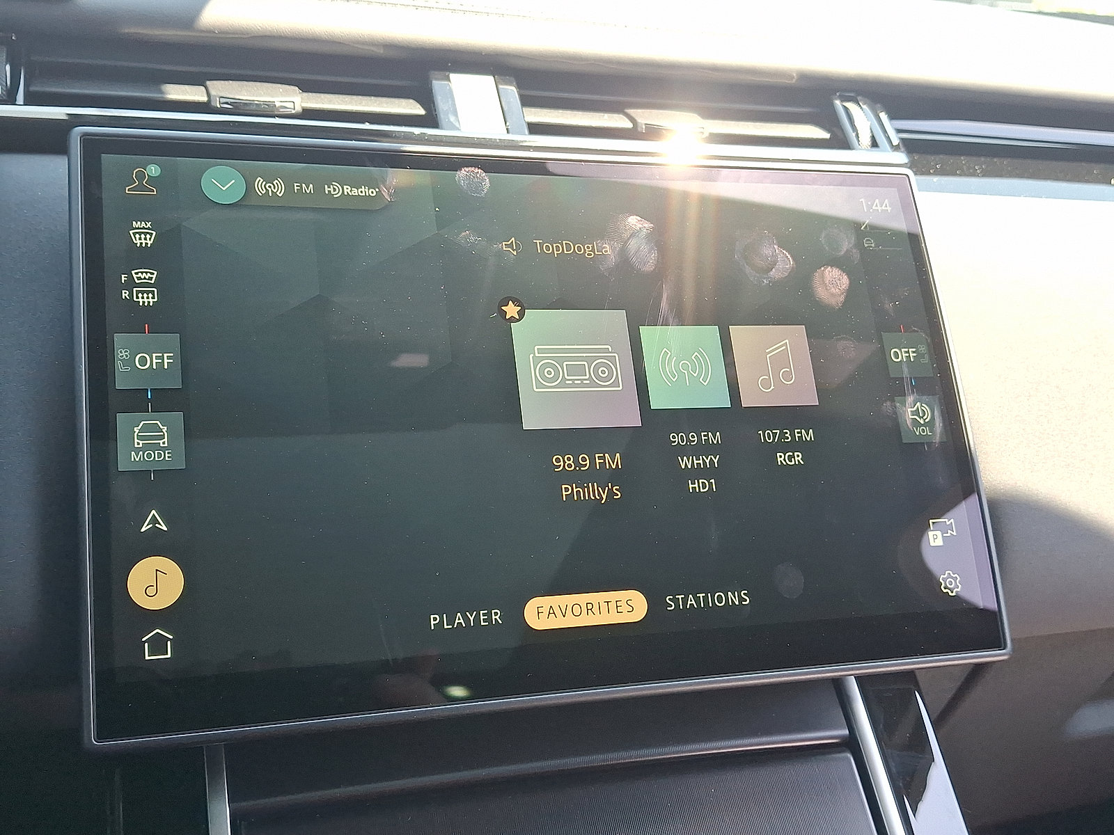 New 2026 Land Rover Range Rover Velar Dynamic SE AWD/4WD image 10