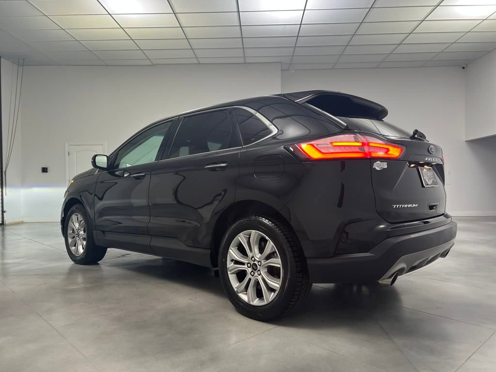 Used 2024 Ford Edge Titanium image 5