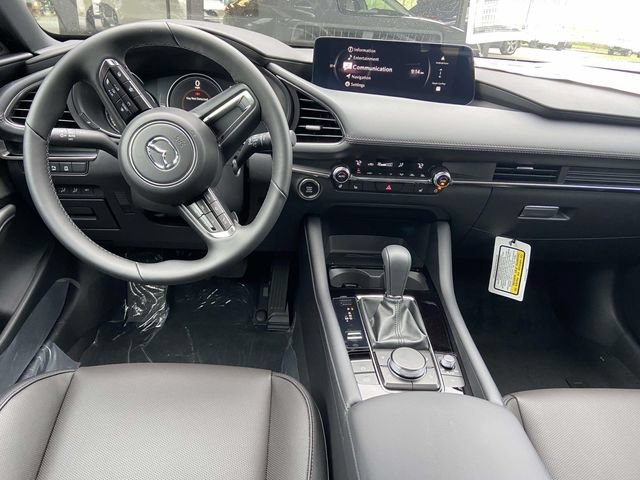 New 2026 MAZDA MAZDA3 Hatchback w/Premium Plus Pkg AWD/4WD image 4