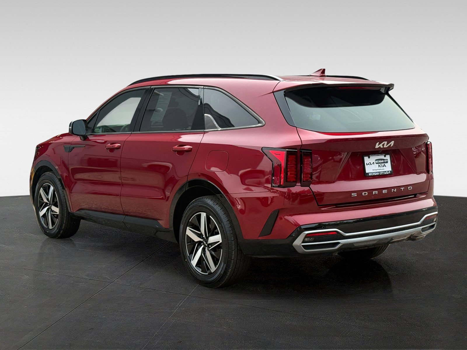 Used 2022 Kia Sorento S w/ Panoramic Sunroof Package FWD image 6