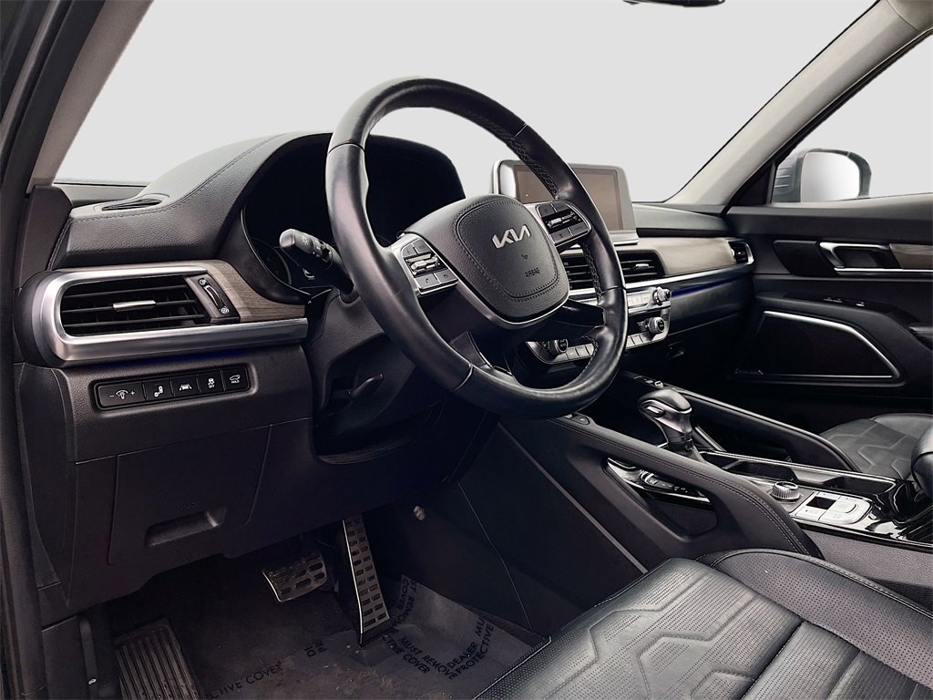 Used 2022 Kia Telluride SX w/ SX Prestige Package image 9