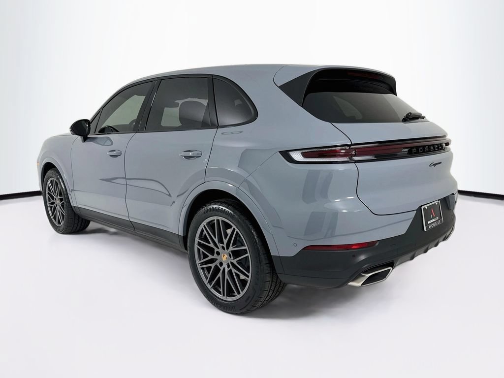 New 2026 Porsche Cayenne AWD/4WD image 3