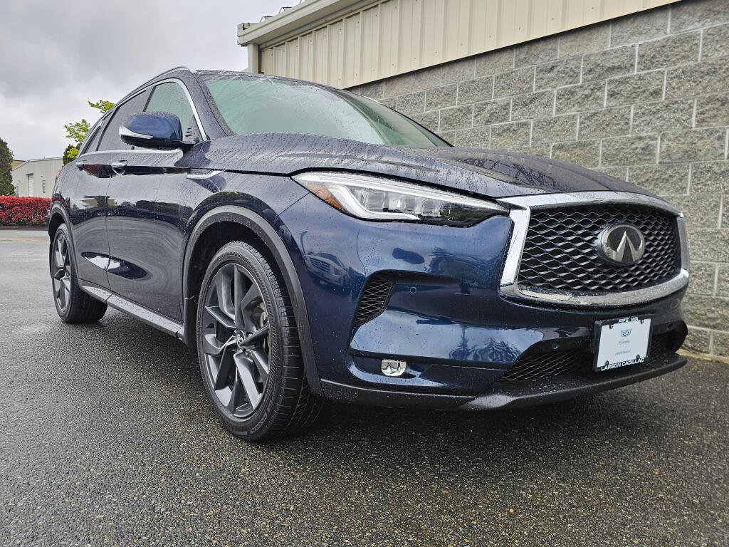 Used 2019 INFINITI QX50 Essential w/ Sensory Package AWD/4WD image 13